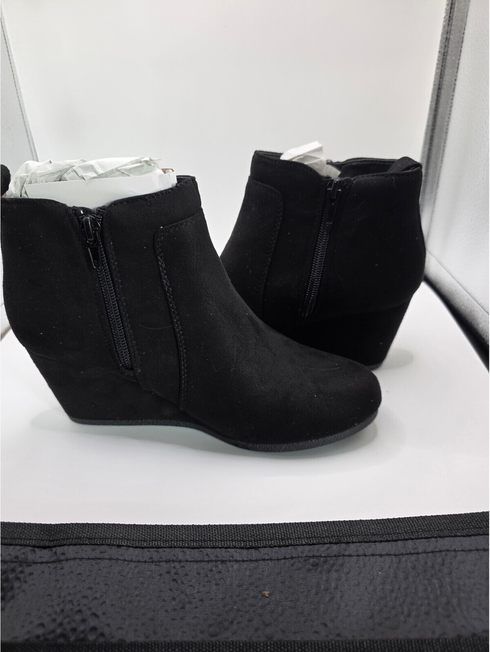 Forever Link Black Wedge Ankle Booties Side Zip Women’s Faux Suede